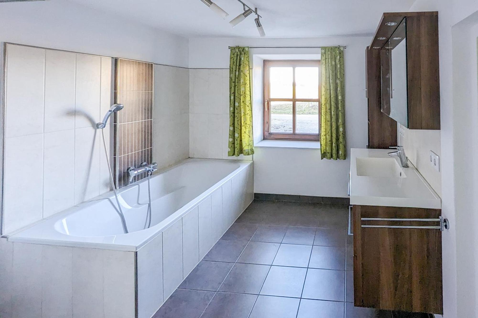 Private Farmhouse Escape - Ideal For Up To 8 Guests Зехам Экстерьер фото